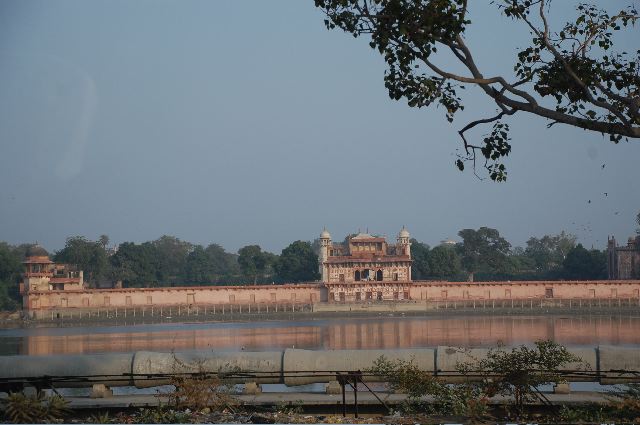 TajMahal09.jpg